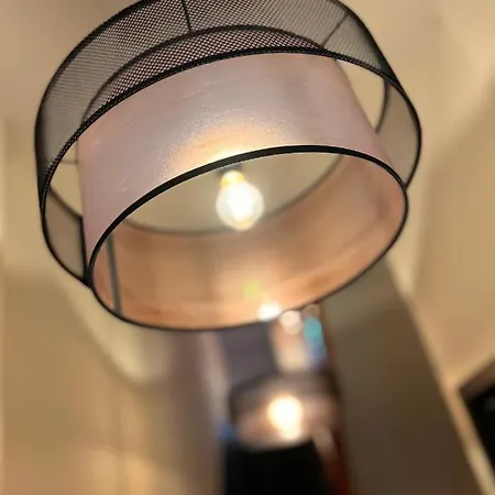 H-85 Level 5/10 * كوبلنس