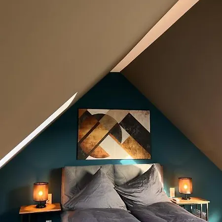 Apartamento H-85 Level 5/10 *