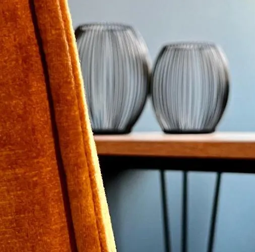 H-85 Level 5/10 * كوبلنس